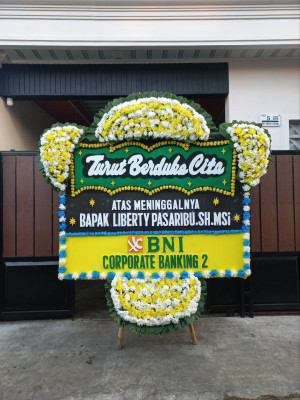 Papan Bunga Duka di Sambuli